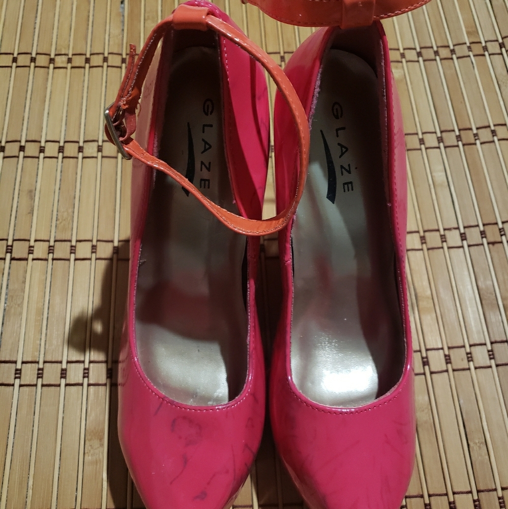 Wedge heels